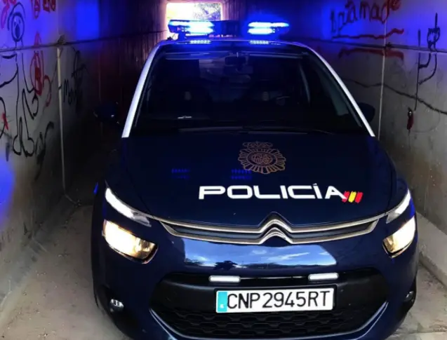 Polic&iacute;a Nacional