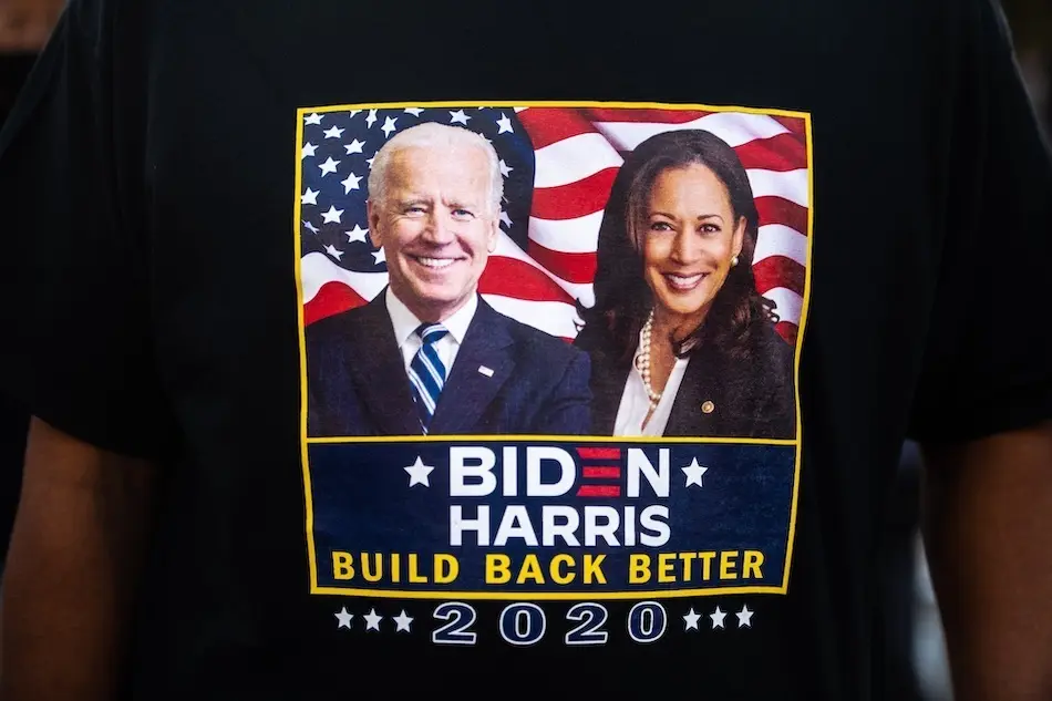 Una camiseta de la campa&ntilde;a de Joe Biden y Kamala Harris
Fecha: 04/11/2020.