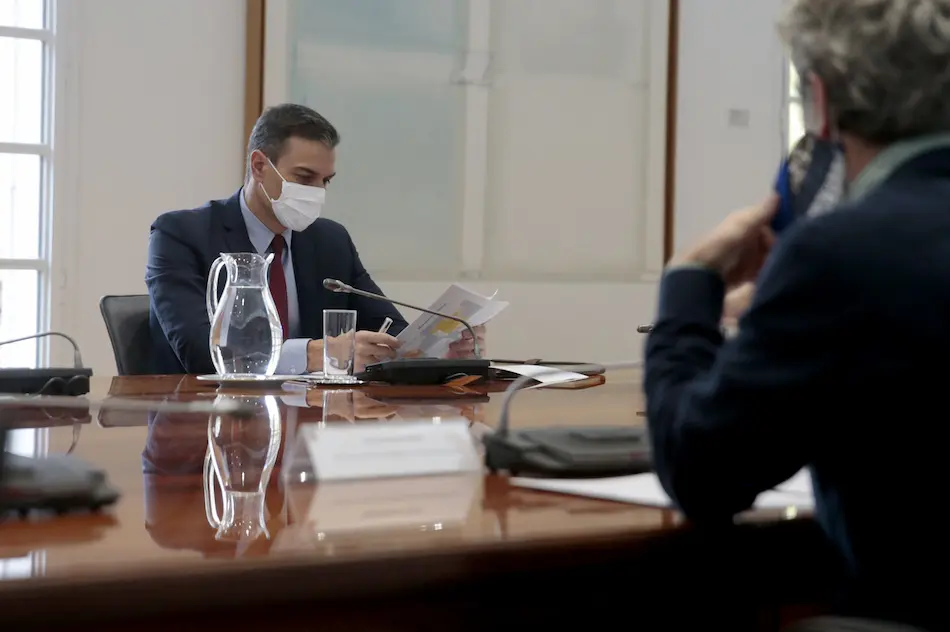 El presidente del Gobierno, Pedro S&aacute;nchez, preside la reuni&oacute;n del Comit&eacute; de Seguimiento del Coronavirus en Moncloa. /JM Cuadrado
