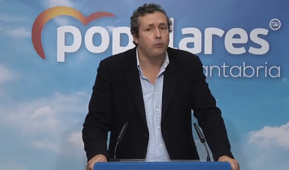 El portavoz parlamentario del PP, I&ntilde;igo Fern&aacute;ndez. / ALERTA