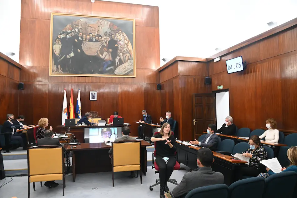 Vista de la sesi&oacute;n plenaria del Ayuntamiento de Santander. / ALERTA