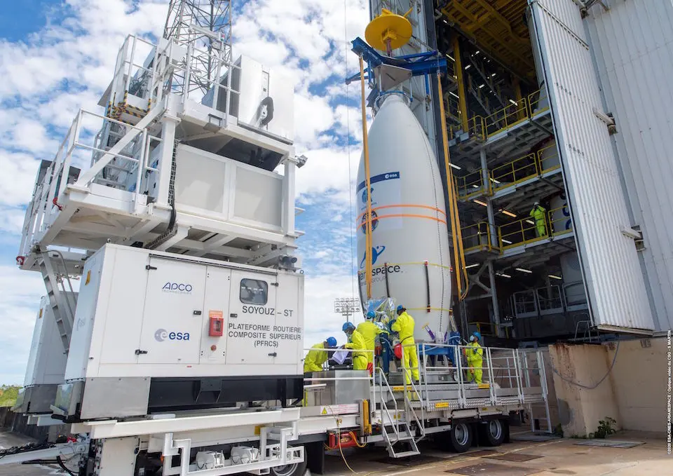 Preparativos para el lanzamiento del sat&eacute;lite espa&ntilde;ol Seosat-Ingenio en el Puerto Espacial de Kur&uacute;. / EFE