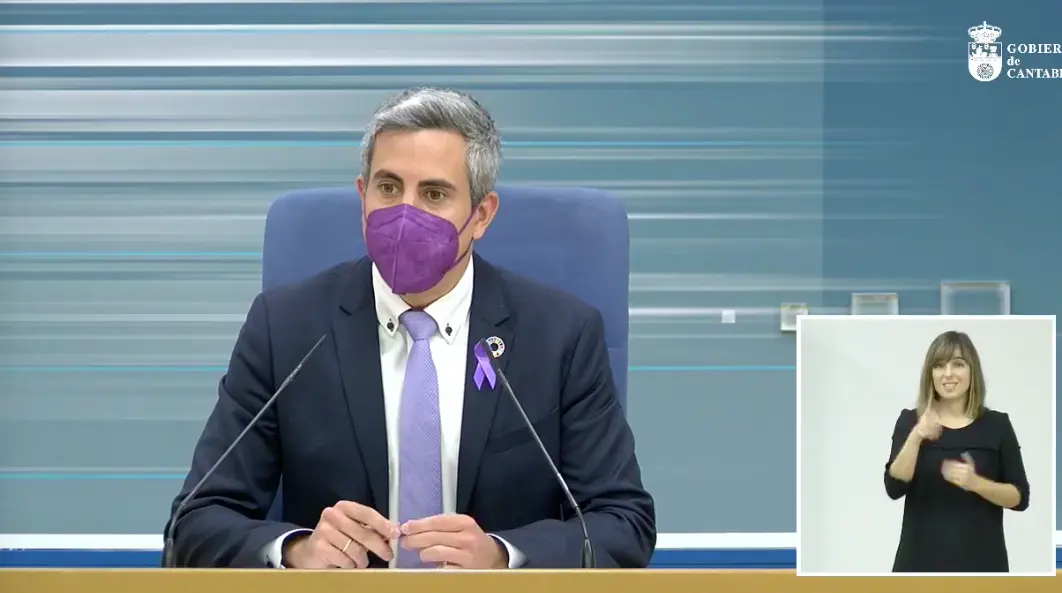 El vicepresidente regional, Pablo Zuloaga durante la rueda de prensa. / ALERTA