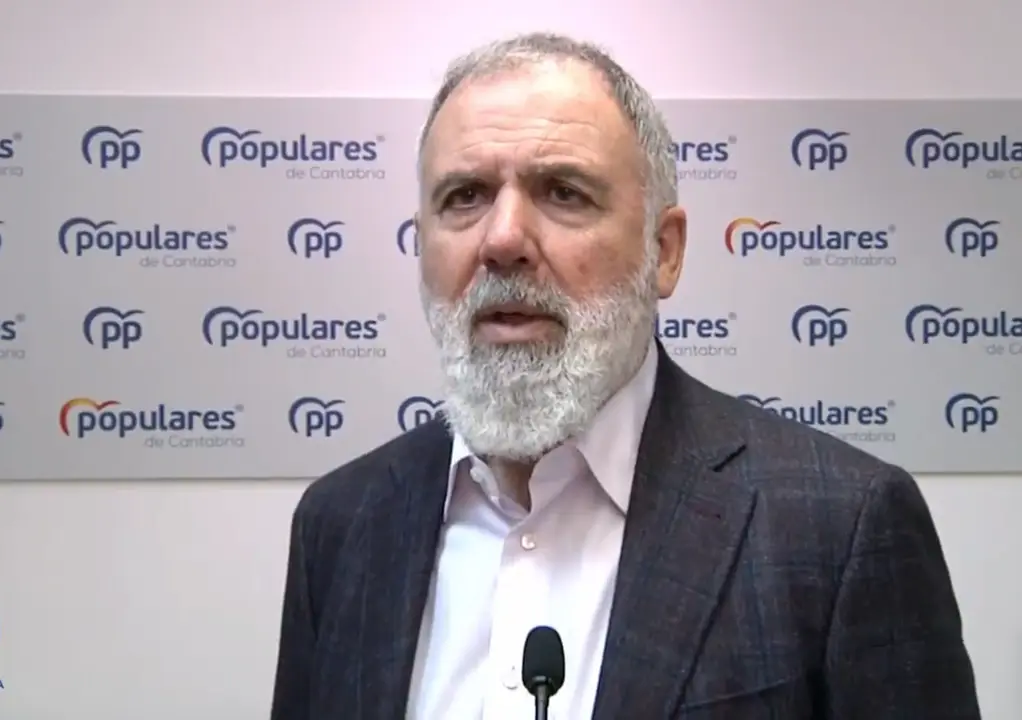 El diputado del PP, Lorenzo Vidal de la Pe&ntilde;a. / ALERTA