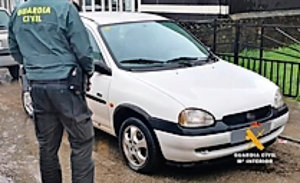 11can09vehiculo corrales