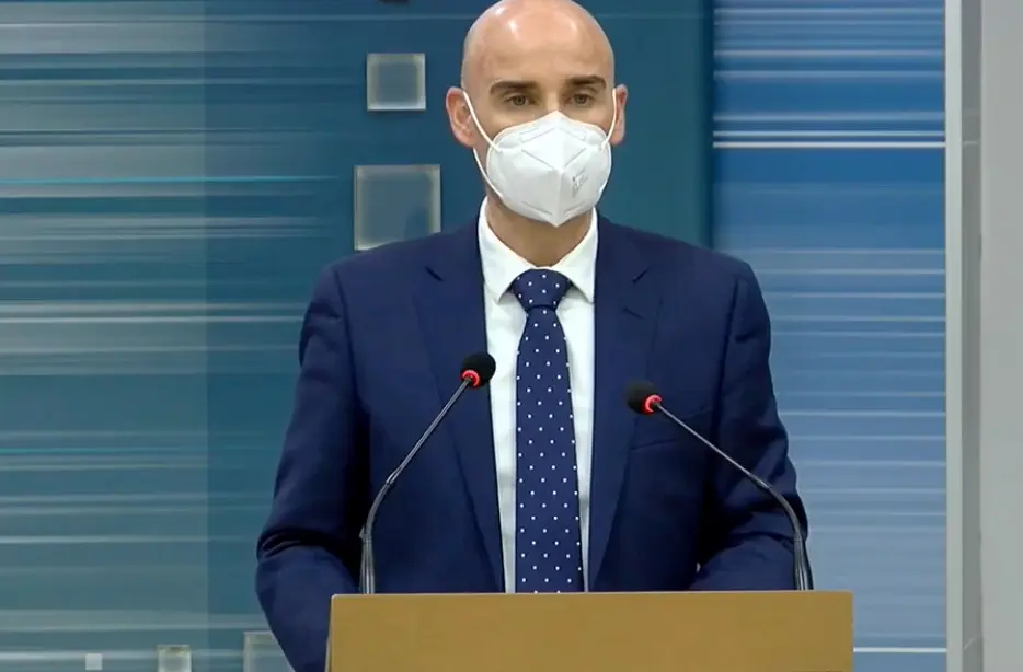 Rueda de prensa de ayer.