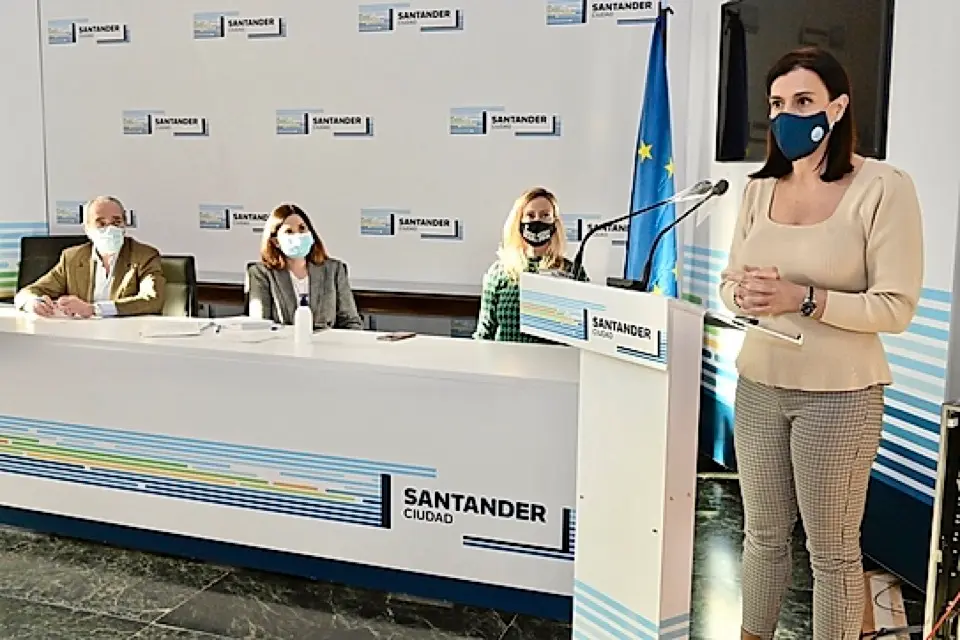 Gema Igual presentando las medidas. / ALERTA