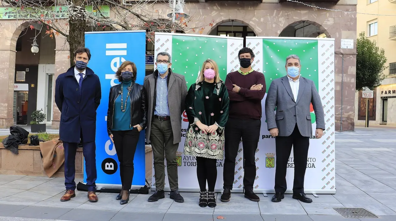 Presentaci&oacute;n campa&ntilde;a &ldquo;Bono39300, esta Navidad participa en tu ciudad&rdquo;. / E. PRESS