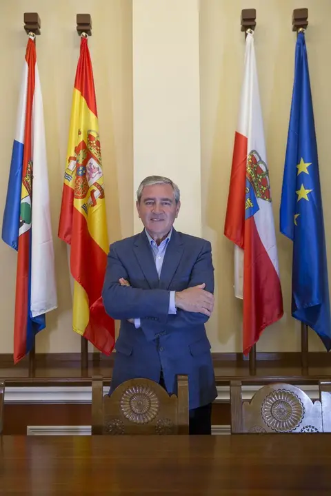 Andr&eacute;s Ruiz Moya, alcalde de Suances. / ALERTA
