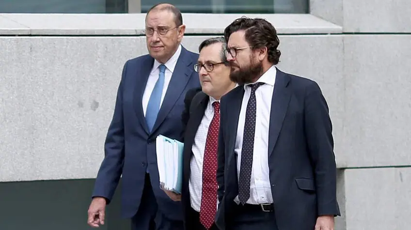 Francisco Marhuenda, Mauricio Casal a su llegada a la Audiencia Naciional.