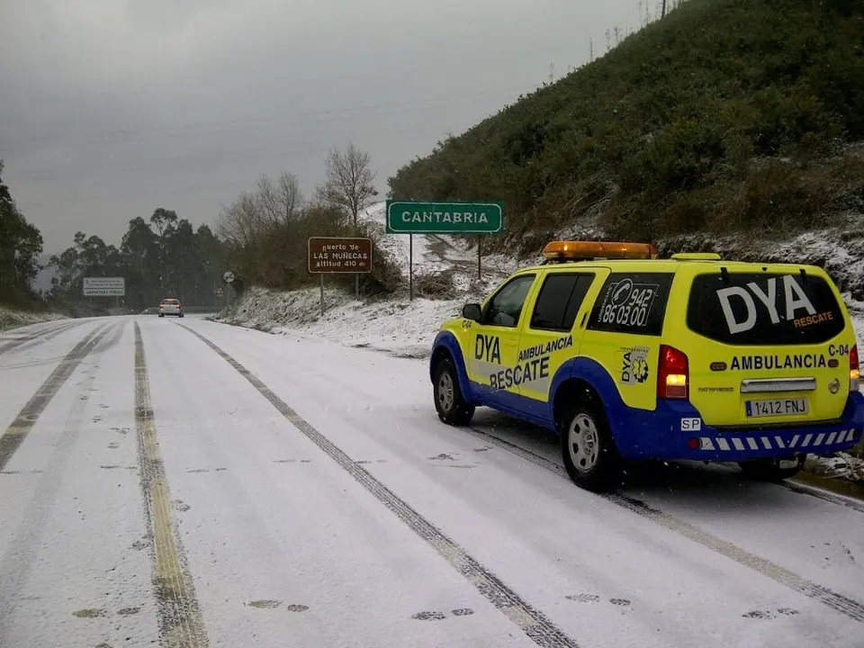 Nieve En Los Puertos De Monta&ntilde;a De Cantabria