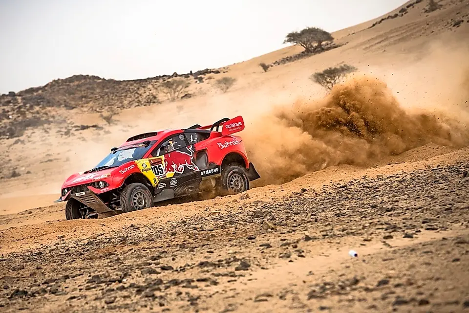 Sebasti&eacute;n Loeb estar&aacute; al volante del &lsquo;Cazador&rsquo;, la nueva m&aacute;quina de Prodrive que se postula como la alternativa a Mini y Toyota. / Marcelo Maragni/Red Bull