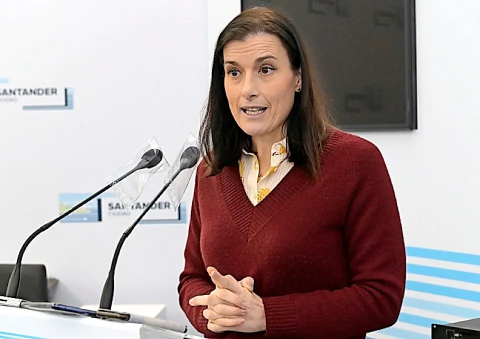 Gema Igual durante la rueda de prensa. / ALERTA