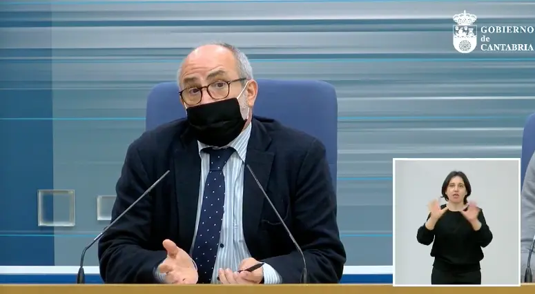 El consejero de Sanidad de Cantabria, Miguel Rodr&iacute;guez.