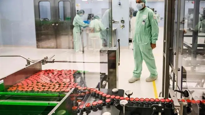 Planta de fabricaci&oacute;n de viales para la vacuna de AstraZeneca en Anagni, al suroeste de Roma. /