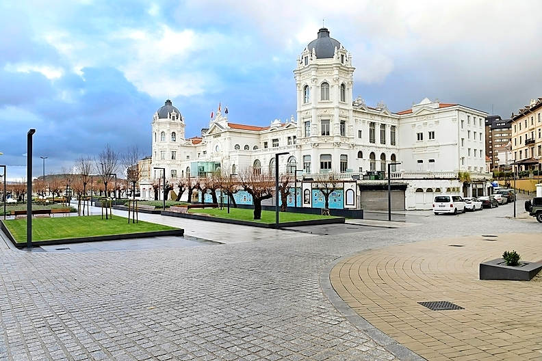 Vista de la remodelaci&oacute;n de la Plaza de Italia. / ALERTA