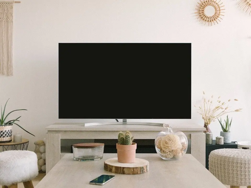 tv-5902439_1280