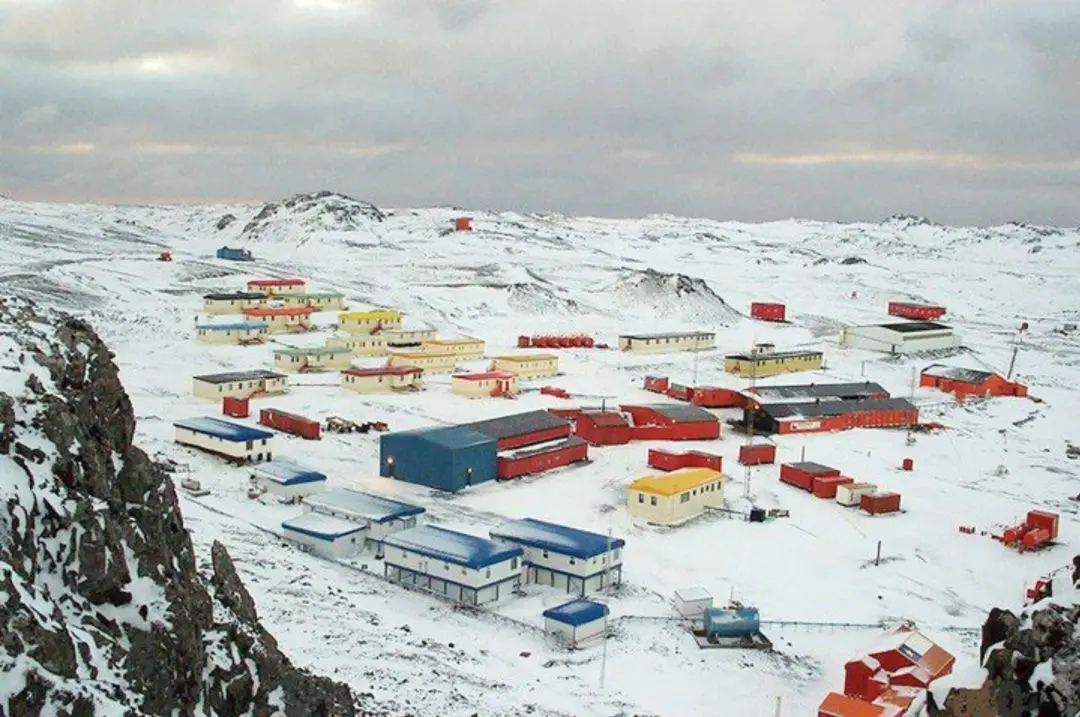 Base ant&aacute;rtica Presidente Eduardo Frei. / Fuerza Armada de Chile