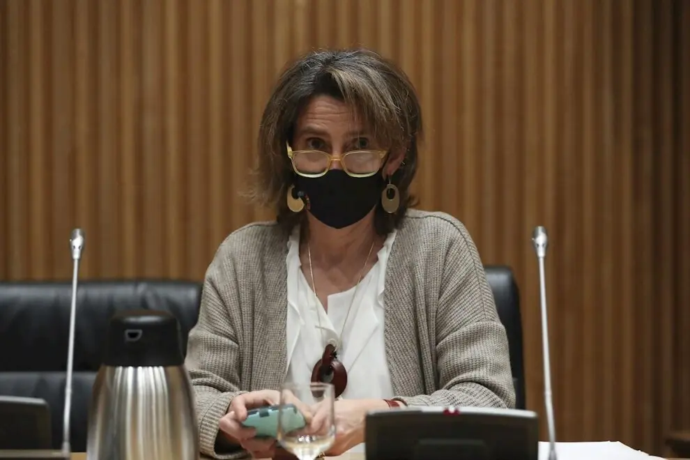 La vicepresidenta cuarta del Gobierno y ministra para la Transici&oacute;n Ecol&oacute;gica, Teresa Ribera, comparece en la Comisi&oacute;n de Transici&oacute;n Ecol&oacute;gica y Reto Demogr&aacute;fico del Congreso de los Diputados. /EFE