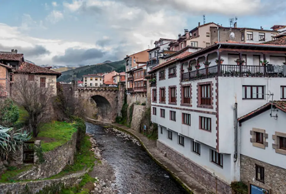 Vista de la localidad de Potes, Li&eacute;bana. / ALERTA