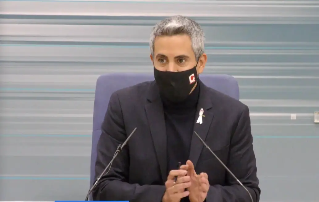 El vicepresidente y portavoz del Ejecutivo regional, Pablo Zuloaga durante la rueda de prensa ofrecida hoy. / ALERTA