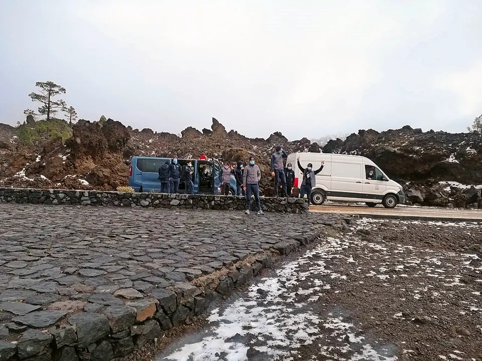 El Astana &lsquo;rescatado&rsquo; por una quitanieves en el Teide.