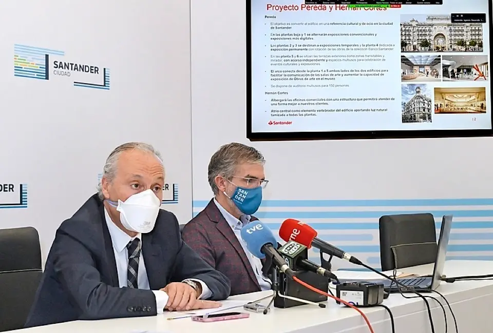 Jos&eacute; Villena y C&eacute;sar D&iacute;az en la rueda de prensa. / Hardy