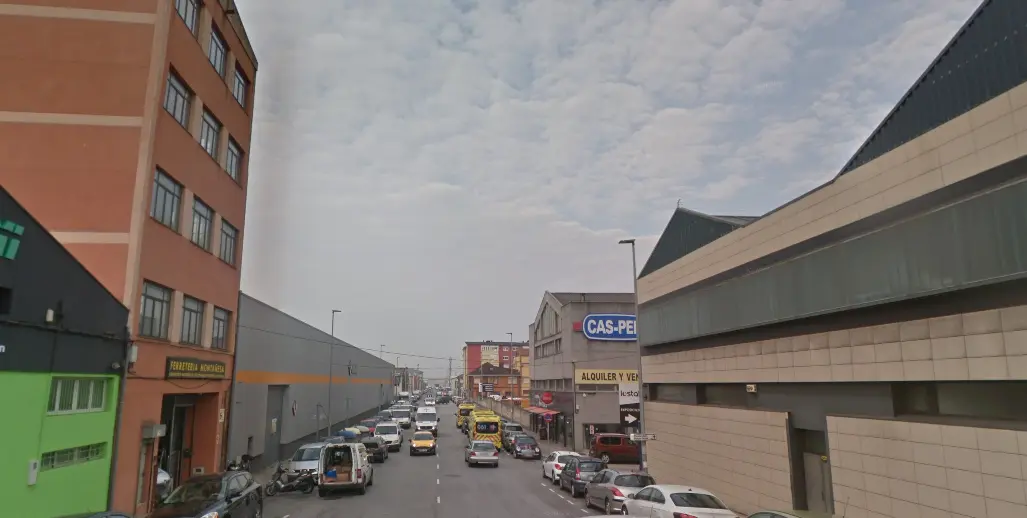 Vista del Pol&iacute;gono de Candina en Santander. / ALERTA