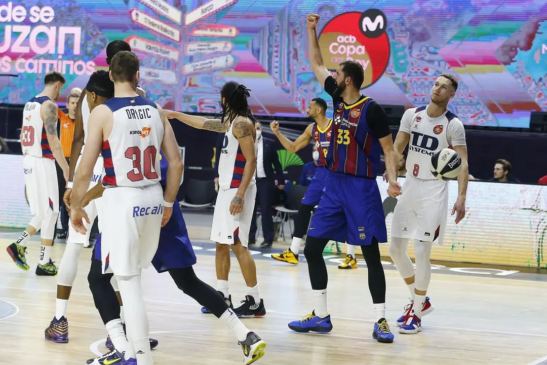 Mirotic celebra la victoria ante el Baskonia