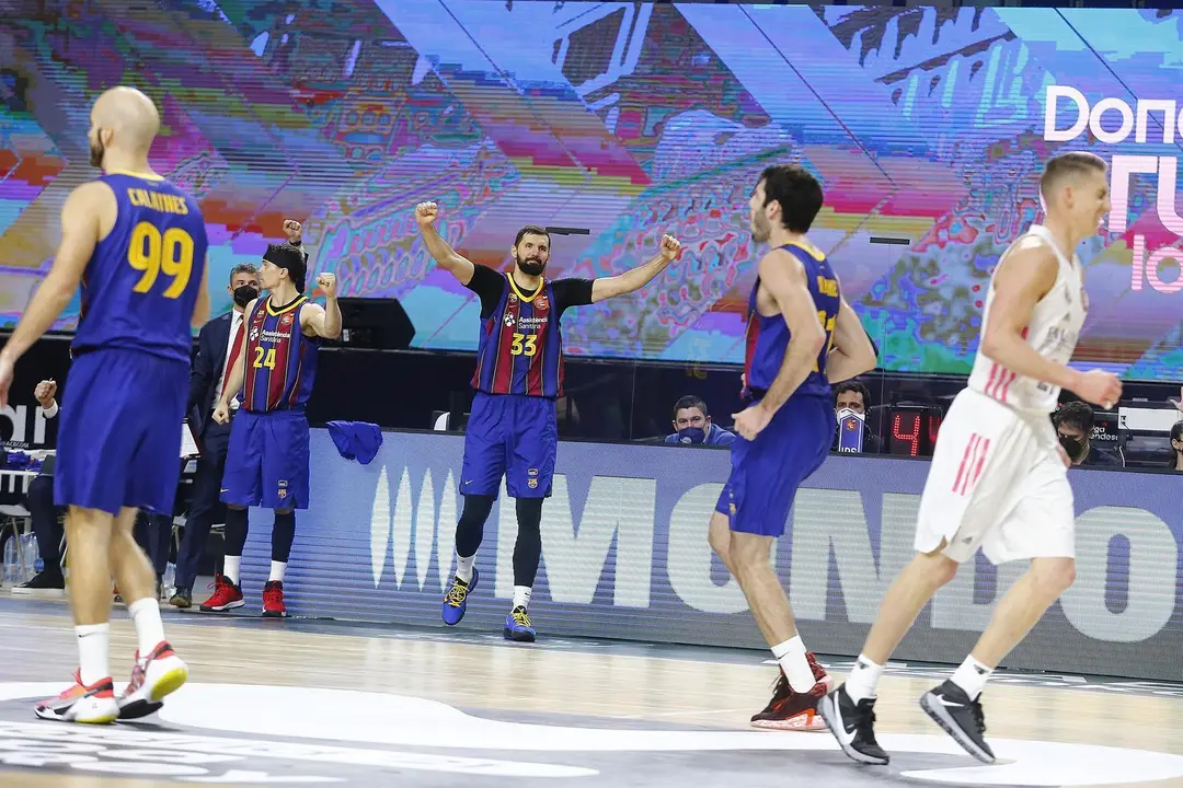 Mirotic celebra la victoria del Bar&ccedil;a