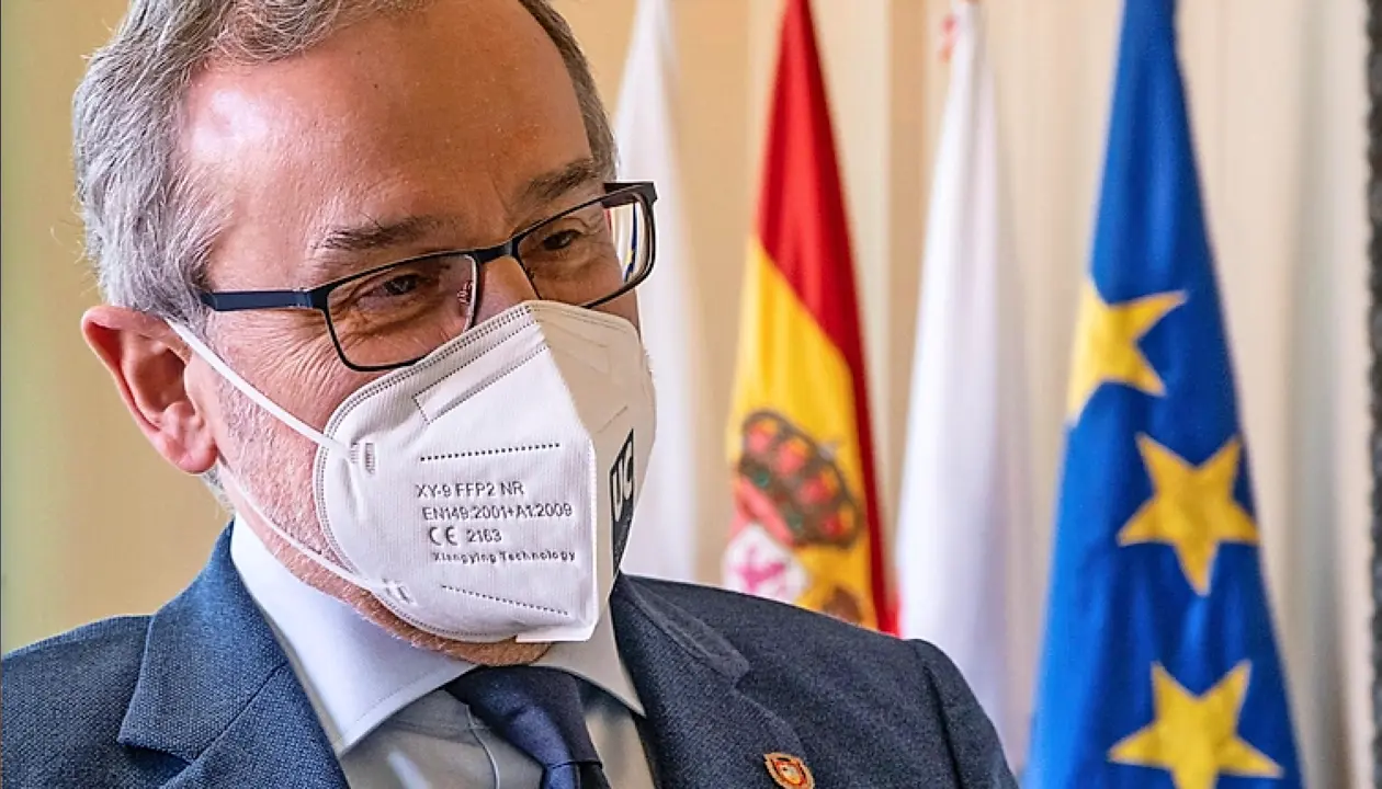 El rector de la Universidad de Cantabria &Aacute;ngel Pazos. / AGUILERA
