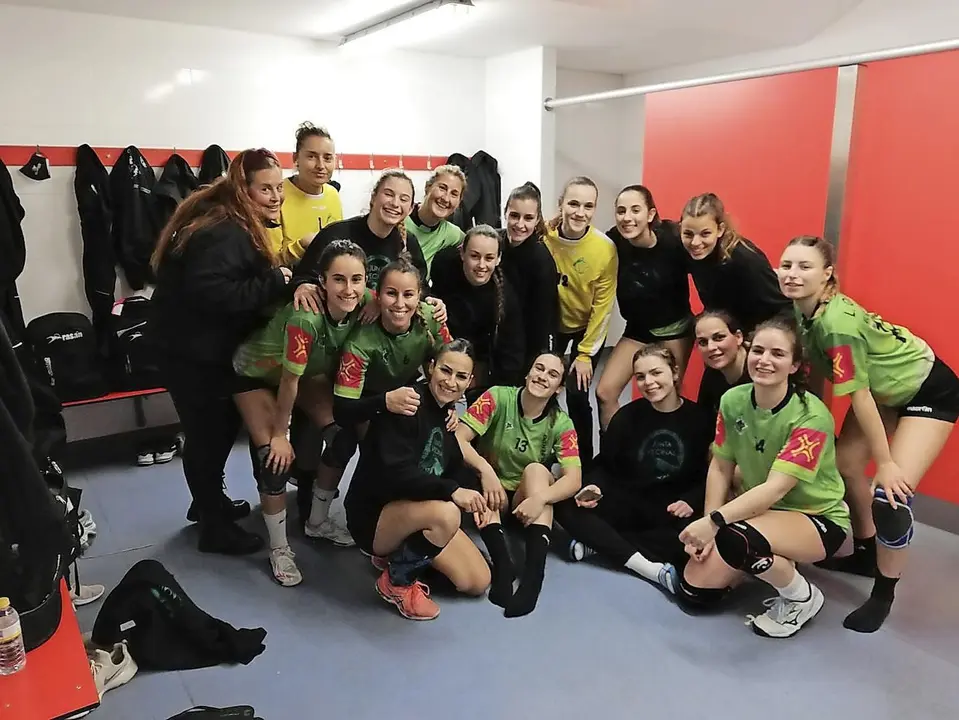 Las jugadoras de El Pendo. / ALERTA