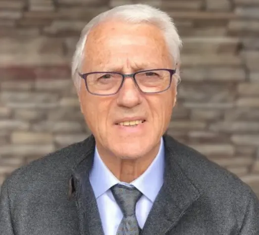 Gil Revuelta Laguillo.