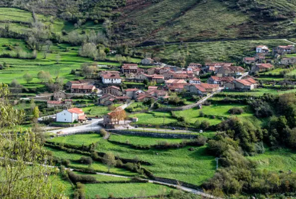 Pueblo c&aacute;ntabro