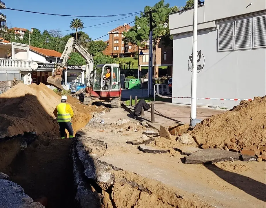 Obreros en los trabajos iniciados. / ALERTA