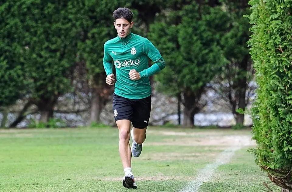 Marco Camus sali&oacute; ayer a hacer carrera continua. / Hardy