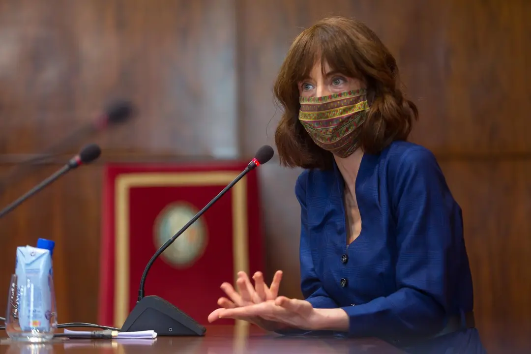 Irene Vallejo, ganadora del Premio Nacional de Ensayo 2020 por su libro 'El infinito en un junco'