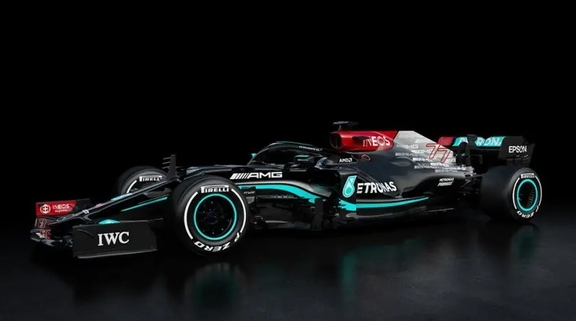 El nuevo Mercedes W12 de Hamilton y Bottas. / E. PRESS