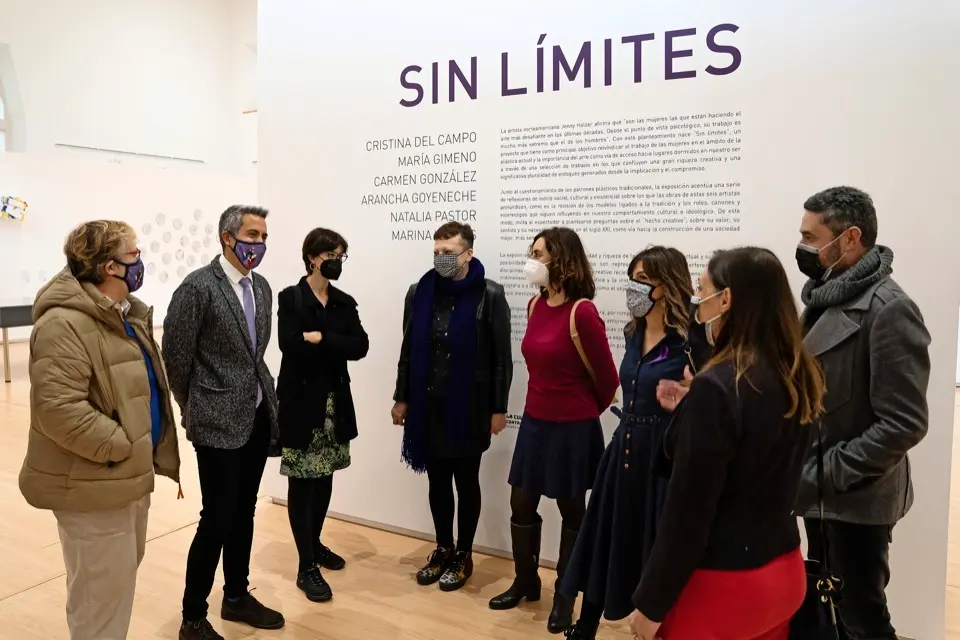 Pablo Zuloaga inaugura La Exposici&oacute;n &lsquo;Sin L&iacute;mites: Sobre Mujeres Artistas&rsquo;. / ALERTA