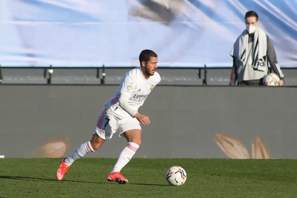 Hazard durante el partido ante el Elche de este fin de semana. / E. PRESS