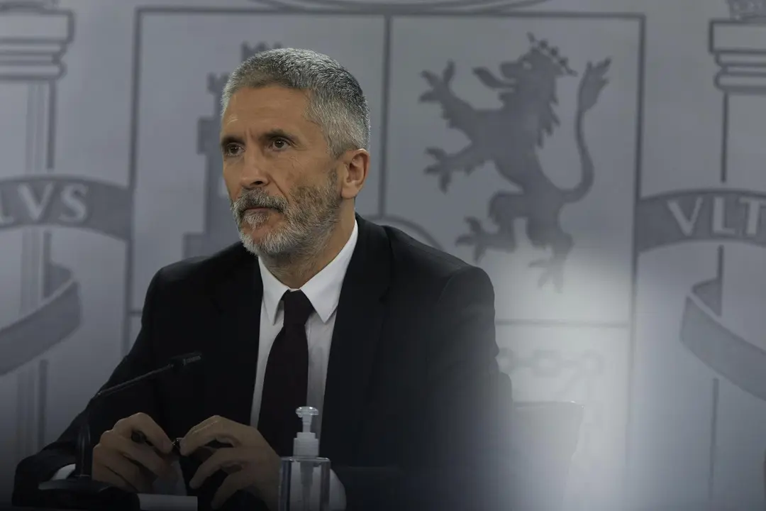 El ministro del Interior, Fernando Grande-Marlaska, durante una rueda de prensa tras la reuni&oacute;n del Consejo Interterritorial del Sistema Nacional de Salud, en Madrid (Espa&ntilde;a), a 24 de marzo de 2021. 