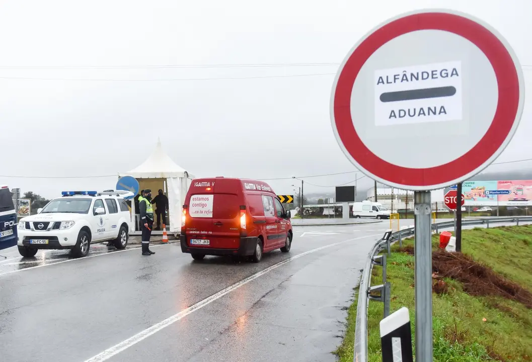 Border police officer inspects a van at a checkpoint..Since January 31, Portugal closed its land border with Spain, for a period of at least two weeks in an attempt to contain the virus. Just essential movements are still allowed, such for workers, medical reasons and goods&rsquo; transportation.