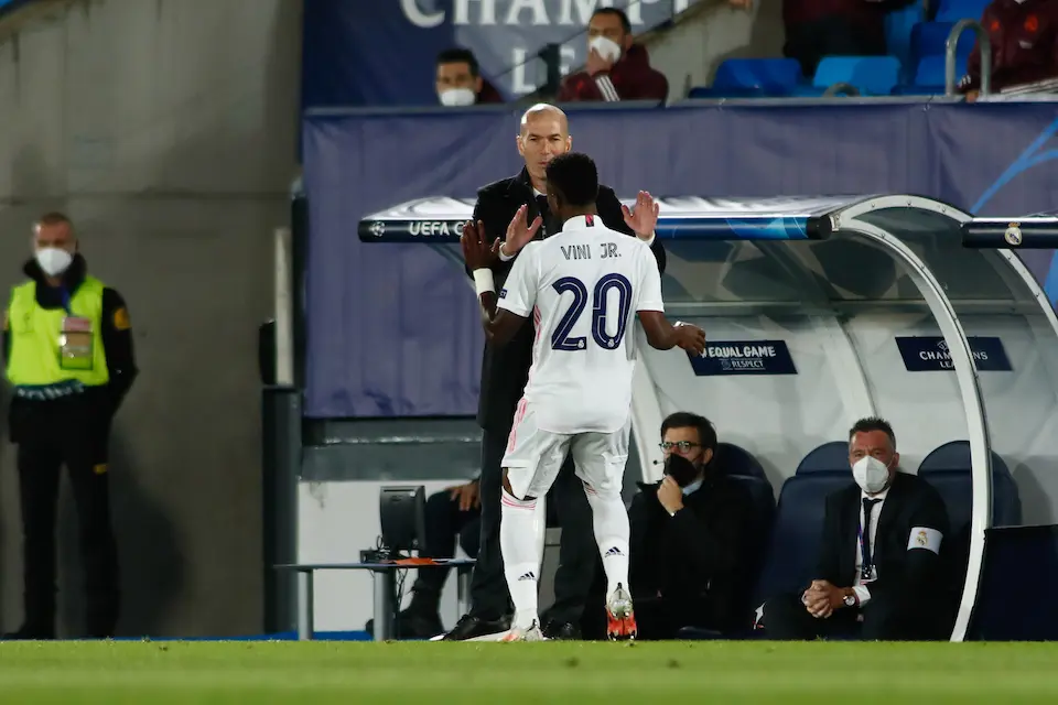 Vinicius Junior of Real Madrid celebrates a goal with Zinedine Zidane, head coach of Real Madrid, during the UEFA Champions League, Quarter finals round 1, football match played between Real Madrid and Liverpool FC at Alfredo Di Stefano stadium on April 06, 2021 in Valdebebas, Madrid, Spain.
AFP7  / Europa Press
6/4/2021 ONLY FOR USE IN SPAIN