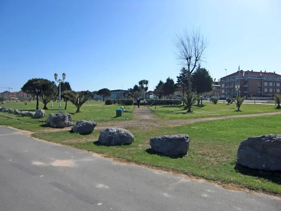 Parque del Paseo Mar&iacute;timo de Noja. / alerta