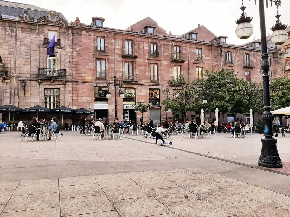 Vista del Boulevard Luciano Demetrio Herrero en Torrelavega. / S. D&Iacute;AZ