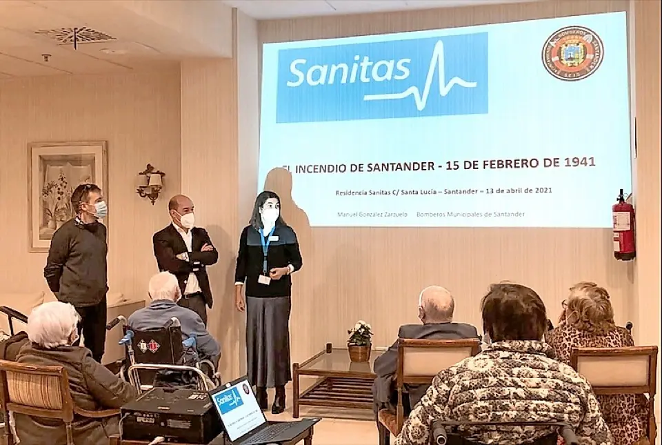Los mayores de las residencias de Santander revivir&aacute;n el incendio de 1941 con un ciclo de charlas. / ALERTA