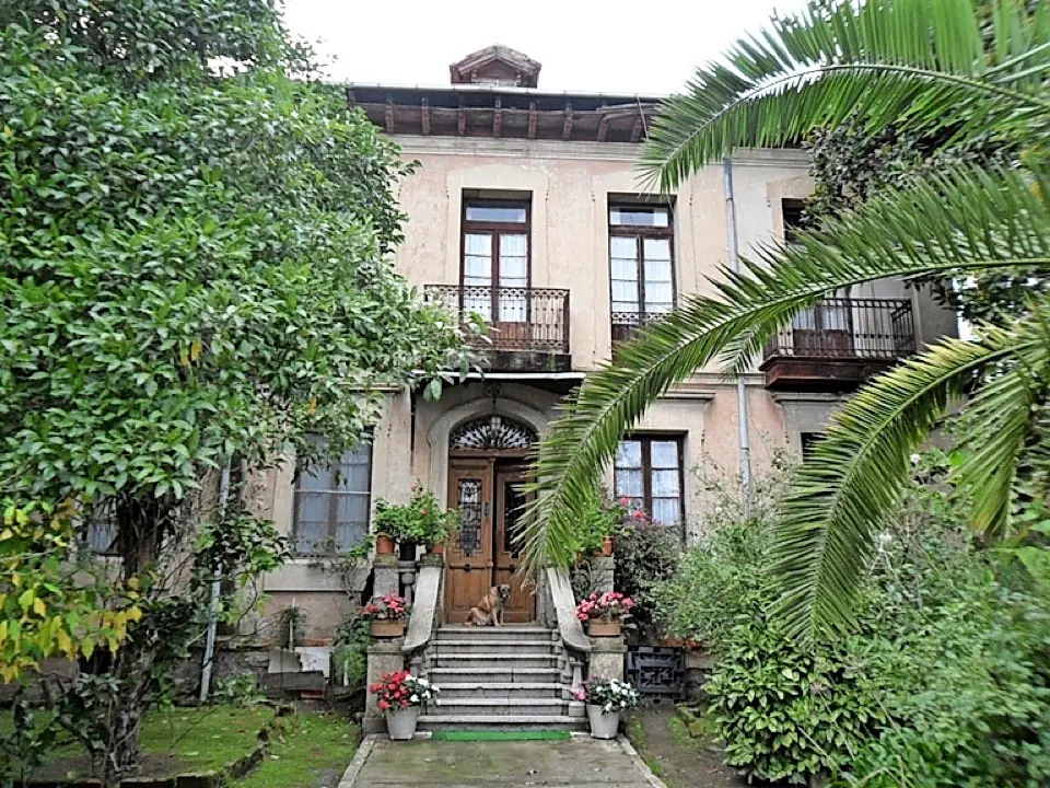 Fachada de la casa del Doctor L&oacute;pez Albo. / ALERTA