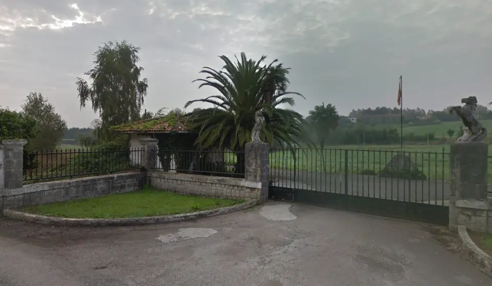 Vista de la entrada de La Remonta en Santander. / ALERTA