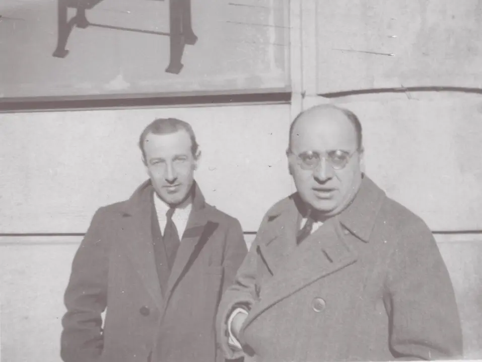 Gerardo Diego y Jos&eacute; Mar&iacute;a de Coss&iacute;o.