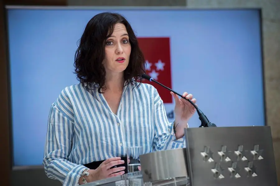 La presidenta en funciones de la Comunidad de Madrid, Isabel D&iacute;az Ayuso, en rueda de prensa tras la reuni&oacute;n del Consejo de Gobierno, ete mi&eacute;rcoles en la Real Casa de Correos. EFE/ Luca Piergiovanni
